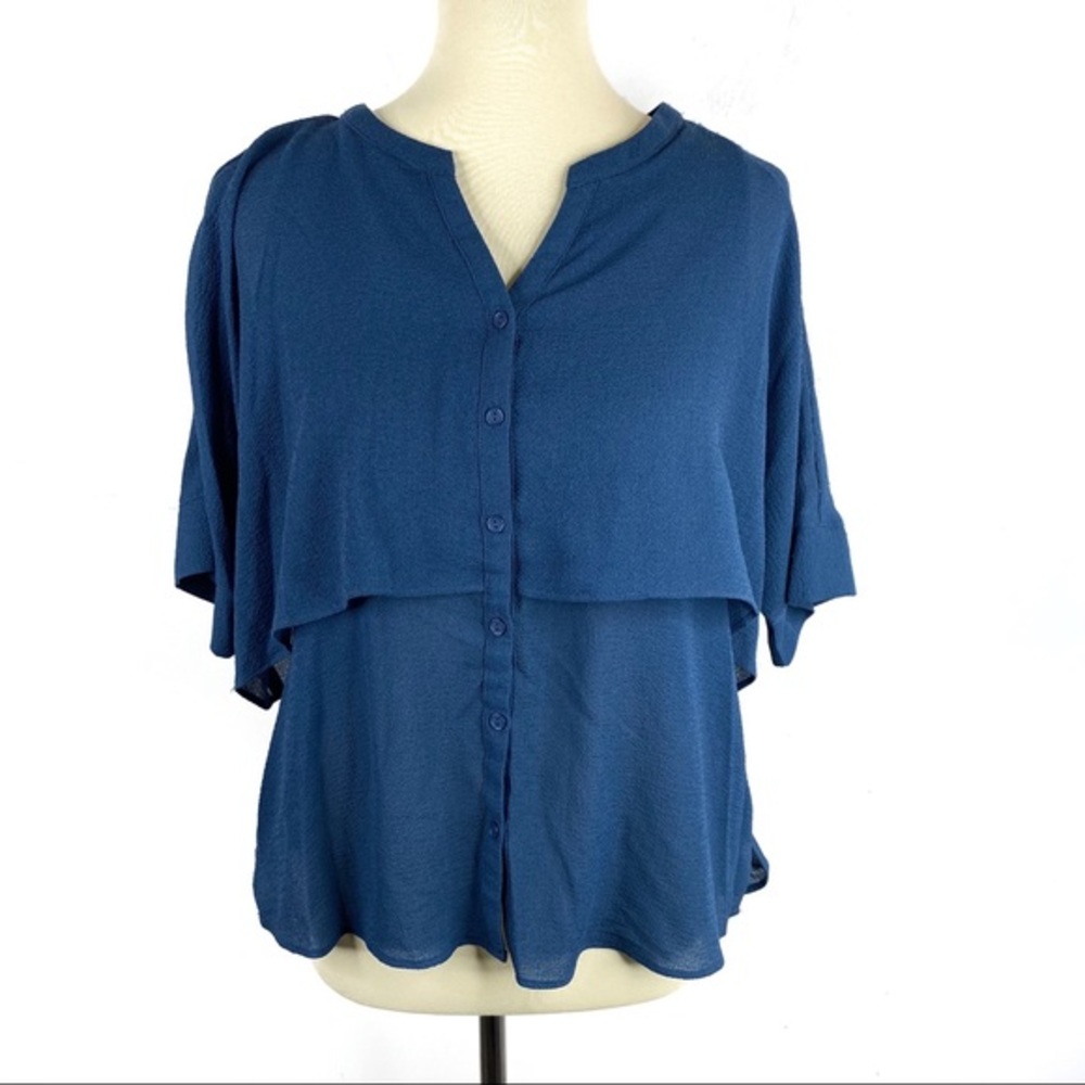Melissa Paige Blue Flowy Short Sleeve Button Down